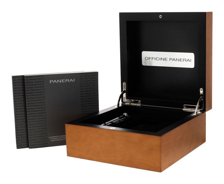 Panerai Luminor Submersible PAM00305